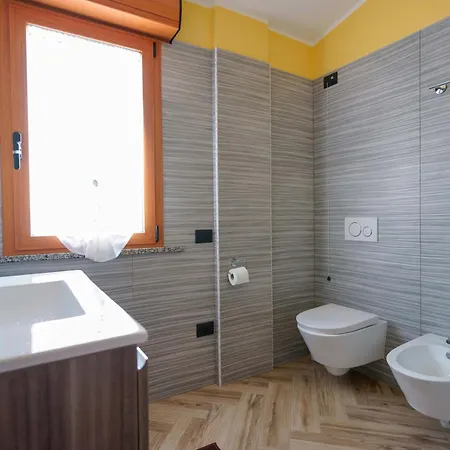 Pensionat Paradise Quartu SantʼElena